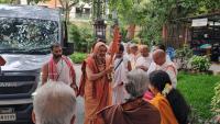 HH Swamiji's arrival at SCM-Bangalore (9 July 2026) Picture Courtesy: Shri Chandrashekhar Padubidri